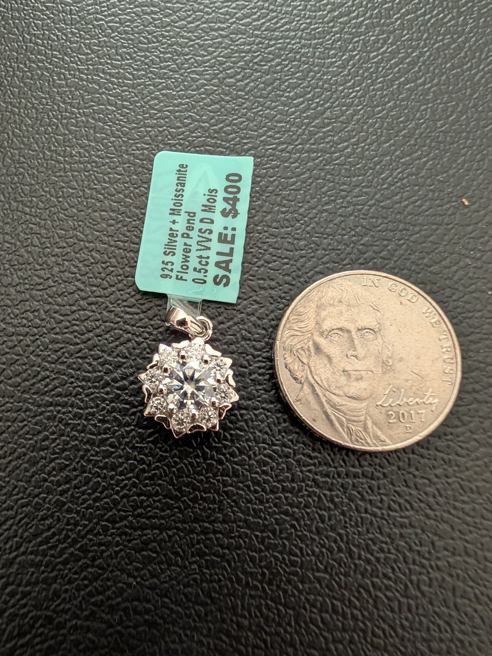 925 Silver Floral Moissanite Pendant - White and Silver